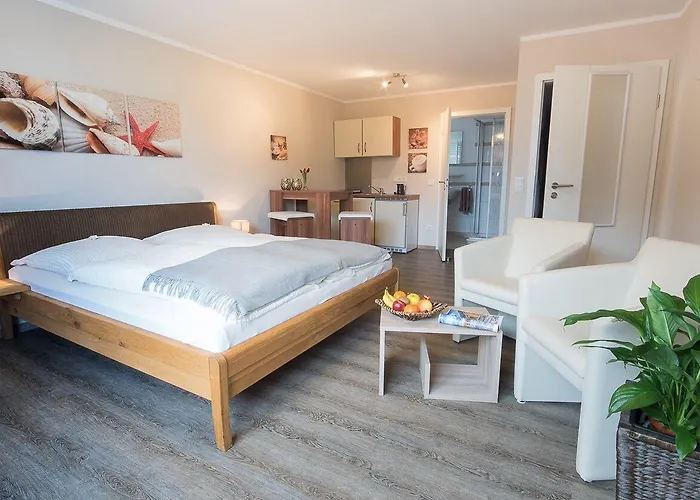 Rosenboom Szálloda 3*